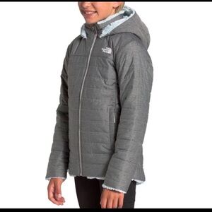 The North Face Girls' Mossbud Swirl Parka In Gray & Starlight Blue Small 7/8